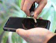 QUAD LOCK Screen Protector - iPhone 16 Pro Max