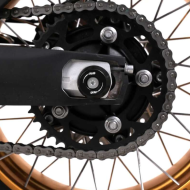 Протектор за ос R&G RACING Swingarm Protection Voge DSX 900 24-26