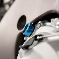 Цветна приставка за ПРОБКА ЗА МАСЛО BARRACUDA Ø28 BLUE