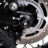 Протектор за ос R&G RACING Swingarm Protection Triumph Scrambler 900 23 / Speed Twin 1200 24-26 / 900 25-26