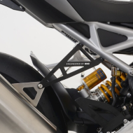 Ακροδέκτες εξάτμισης R&G RACING μαύροι - Triumph Speed Triple 1200 RS/RR