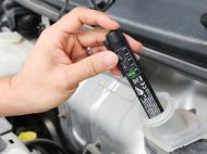 Brake fluid tester